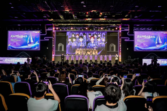 经验融入训 经验融入训