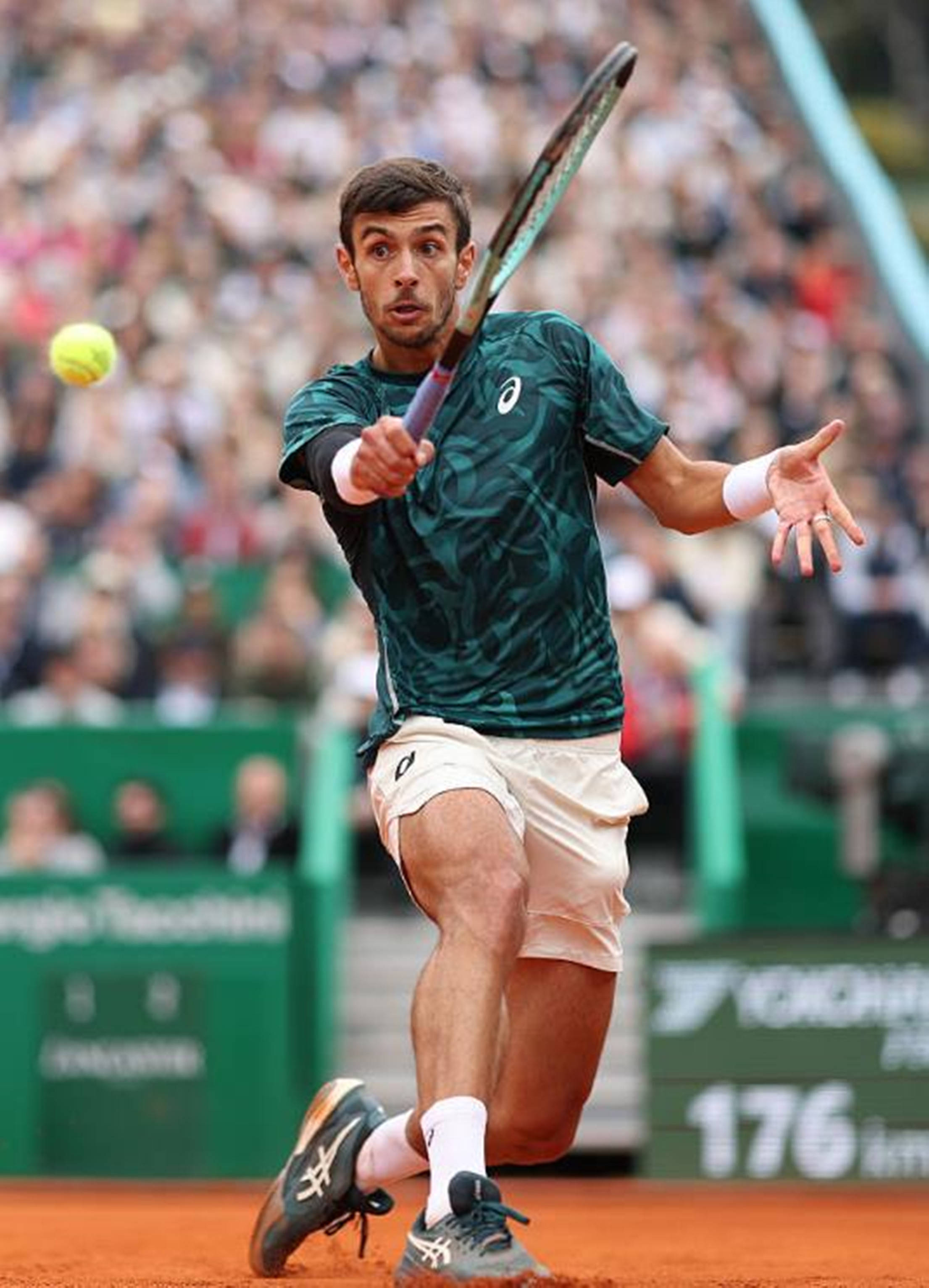 三线联赛中 三线联赛中