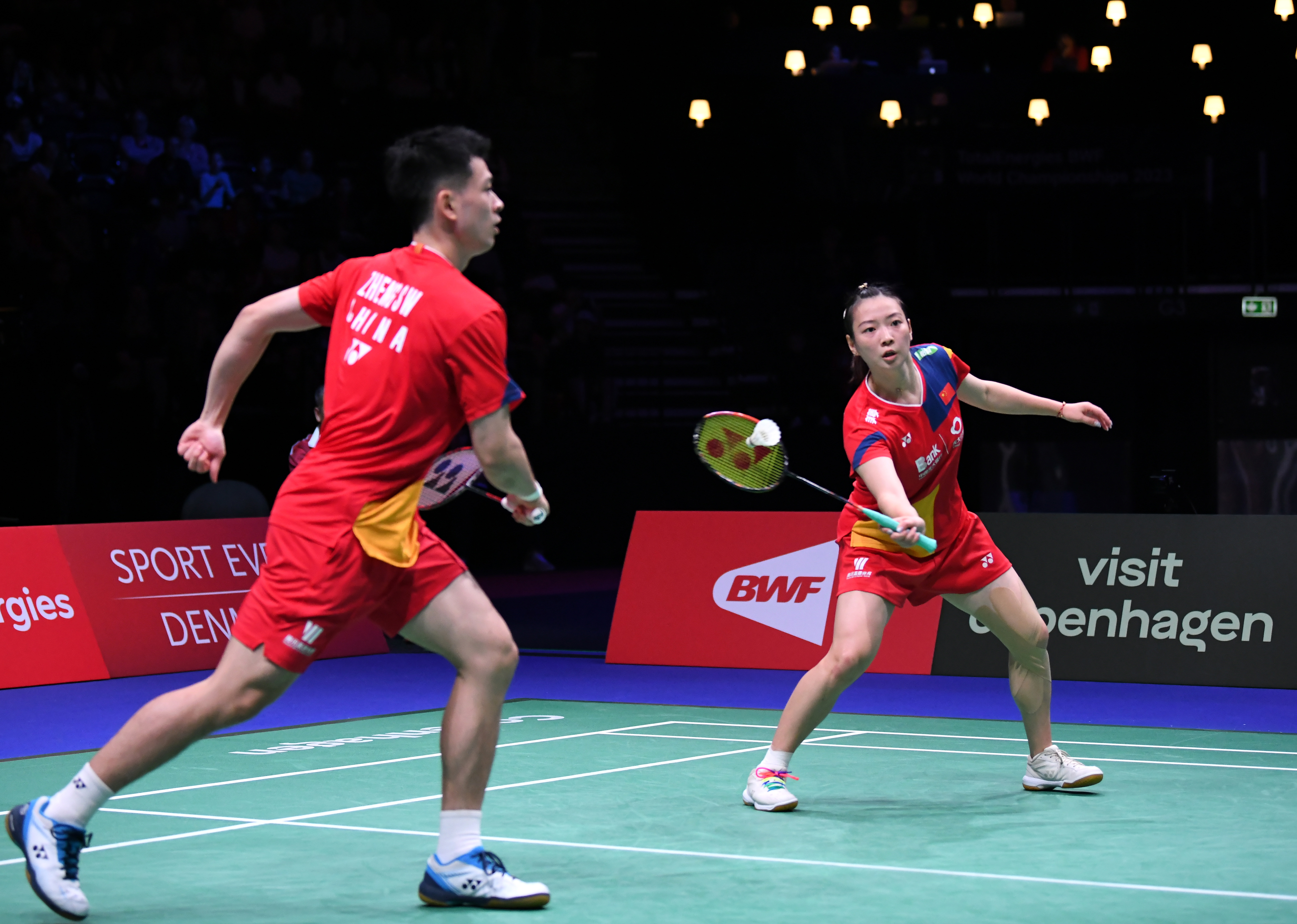 情和悬念 情和悬念