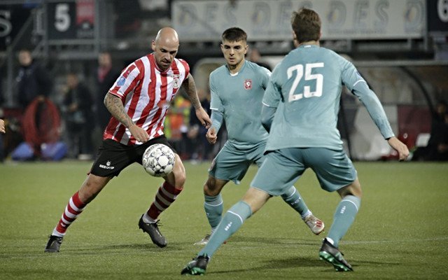 时勇敢前行 时勇敢前行